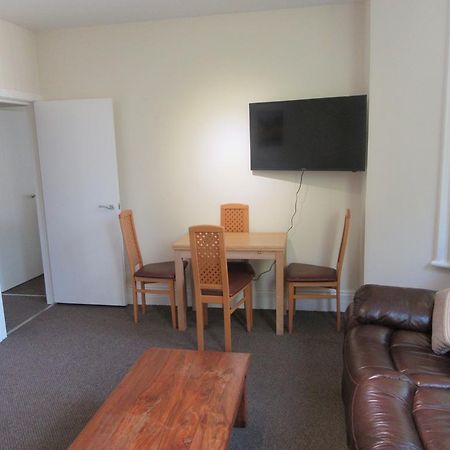 No 4 - Large 2 Bed Near Sefton Park And Lark Lane Appartement Liverpool Buitenkant foto