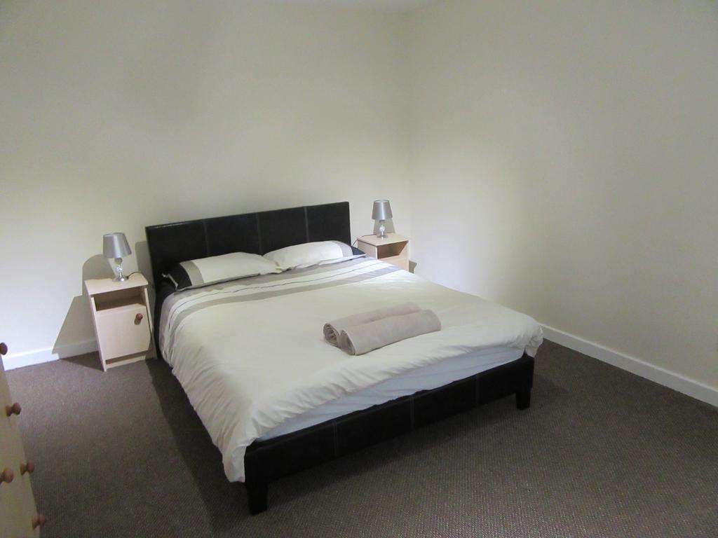 No 4 - Large 2 Bed Near Sefton Park And Lark Lane Appartement Liverpool Buitenkant foto